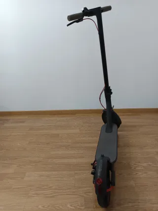 Patinete Eléctrico Xiaomi M365
