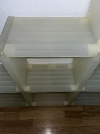 Estantería modular desmontable