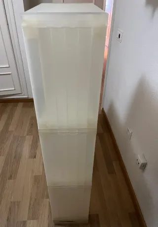 Estantería modular desmontable