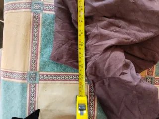 Conjunto chaqueta y falda bordada