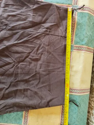 Conjunto chaqueta y falda bordada