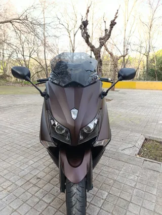 Yamaha tmax 530