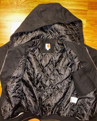 Chaqueta Carhartt Negra con Capucha talla M