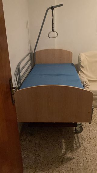 Camas articuladas individuales. Buen estado.