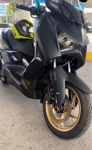 Yamaha XMAX Tech MAX 125 - 9000km