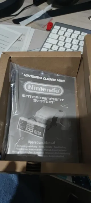 Nintendo NES Classic Mini Consola