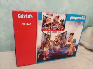 Playmobil City Life 71042