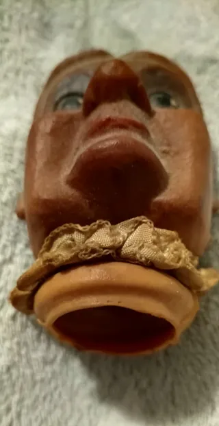 Testa di burattino vintage