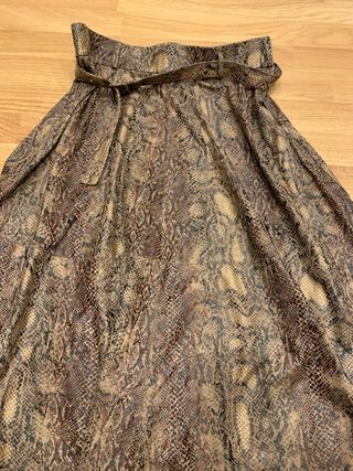 Falda vintage estampado serpiente