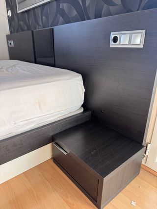 CABECERO CAMA MESITAS ESPEJO HABITACIÓN MATRIMONIO