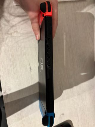 Nintendo Switch Azul y Rojo