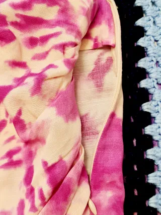 Falda pantalón Zara Tie-Dye fucsia y blanco roto