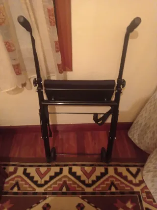 Andador Plegable Negro