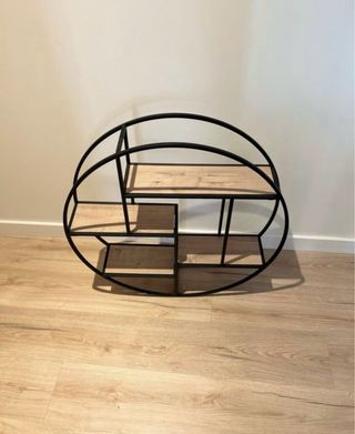 Estantería redonda metal y madera