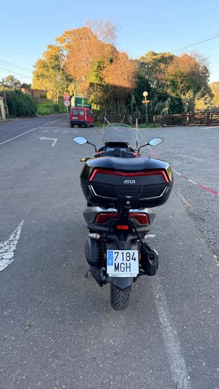 Yamaha Tricity 300 - Moto 3 Ruedas