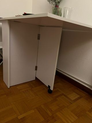 Mesa plegable extensible blanca