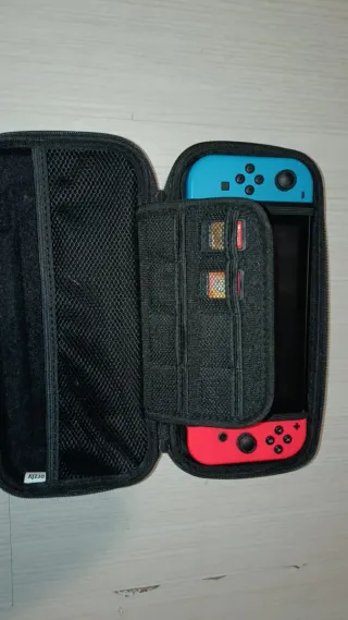 Nintendo Switch + Accesorios