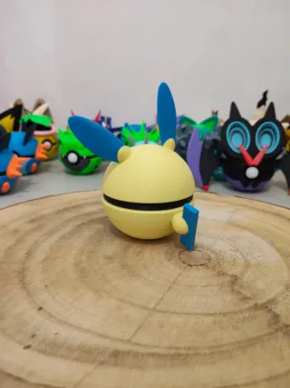 Poké Ball Pokémon Amarela e Azul