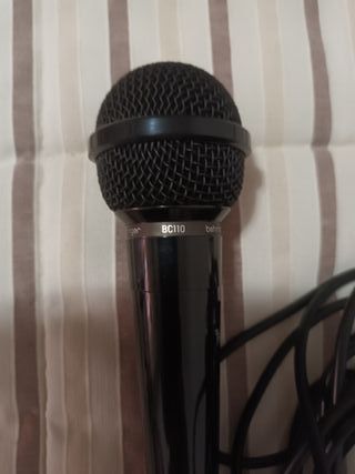 Micrófono y Auriculares