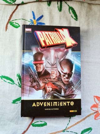 Patrulla-X: Advenimiento. Marvel deluxe. Panini