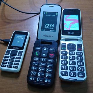 3 Telefoni Cellulari Alcatel, Swissvoice, Trevi