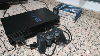 Consola PlayStation 2 Negra + 4 Juegos