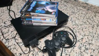 Consola PlayStation 2 Negra + 4 Juegos
