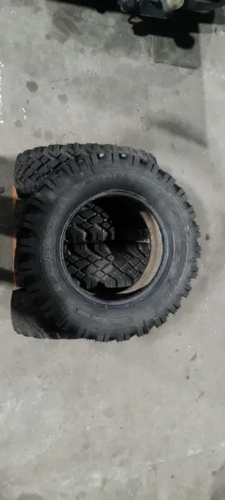 Neumático Montaña 135/80/13