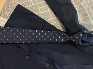 Cravatta per bambini blu con stampa floreale