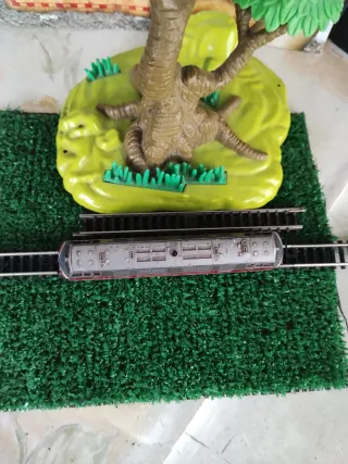 Locomotora Minitrix V 200 137 Escala N