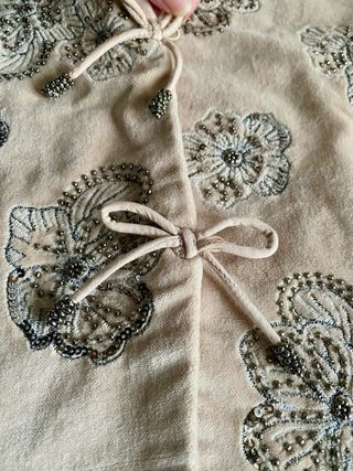 Chaleco Zara bordado flores