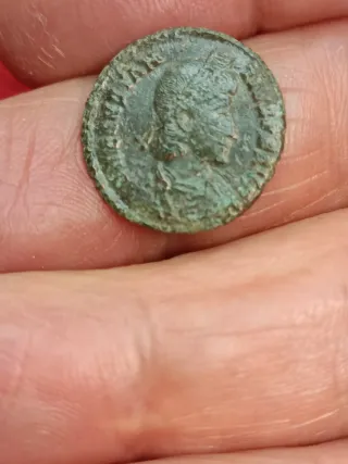 Preciosa Moneda Romana