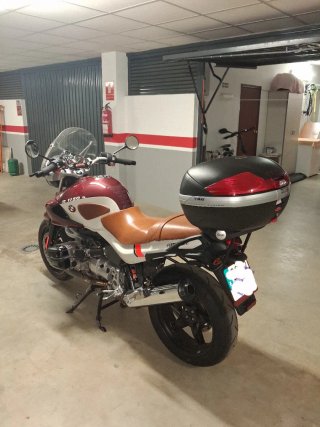 BMW R1150R - Naked 2004. Km.57000. Granate/Blanca.