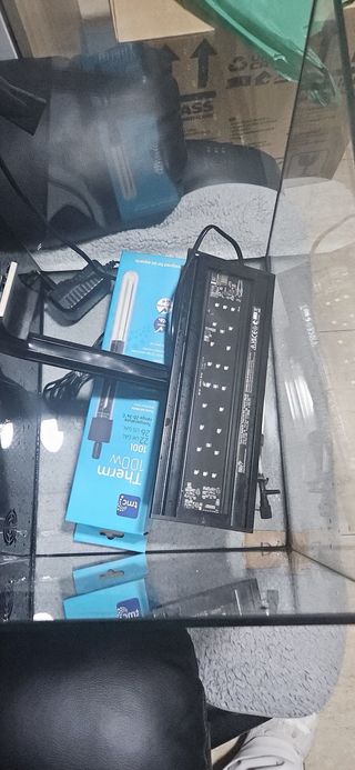 Acuario Marino con Mesa y Accesorios