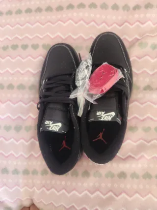 Nike Jordan Negras Talla 42