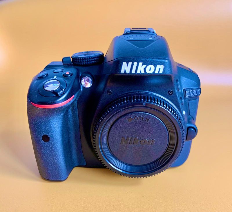 Nikon D5300 + Lente 18-55mm VR afbeelding 5
