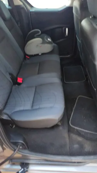 Peugeot Partner 2011