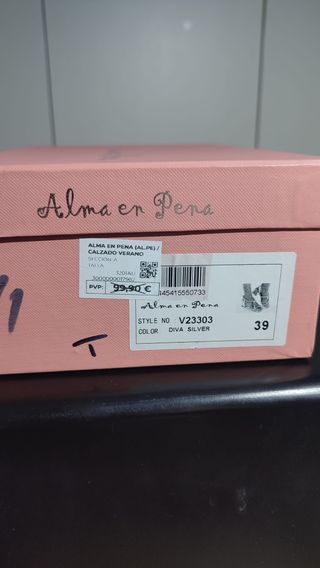 Sandalias Alma en Pena plateadas con pedrería