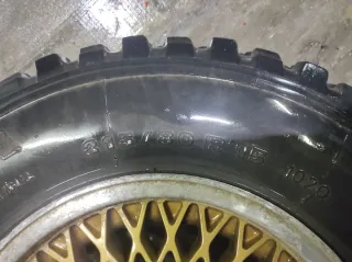 Dos neumáticos 215/80 R15