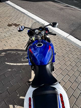 Suzuki GSXR 600 K7 24 mil km