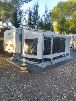 Caravana Sun Roller Tango 495 LZ