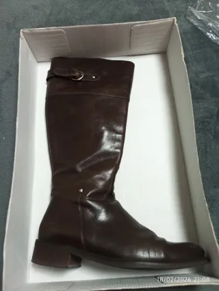 Botas de piel Kangaroo marrones