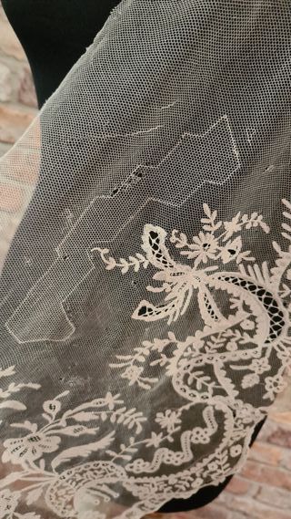 Balza Pizzo Bruxelles appliqué XIX sec