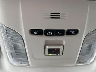 Toyota Corolla 1.8 125H ADVANCE E-CVT SEDAN