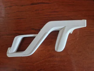 4 Mandos Wii + Motion Plus + Extensiones