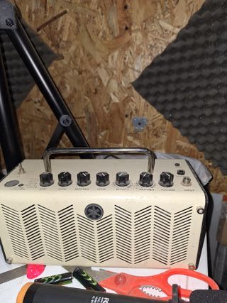 Amplificador Yamaha THR5 Portátil