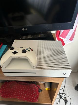 Xbox One S Blanca