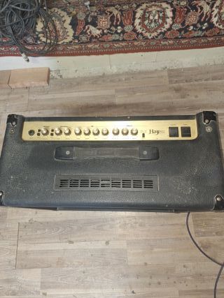 Amplificador Marshall Haze 40 MHZ40C