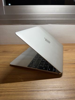MacBook 12” 2015 8GB RAM 512GB SSD