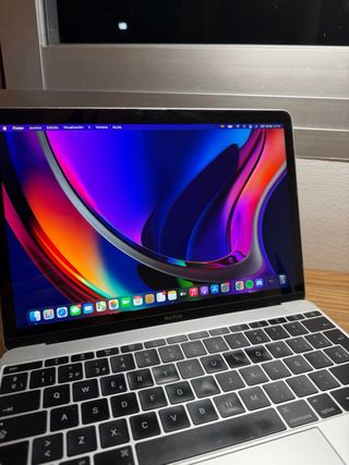 MacBook 12” 2015 8GB RAM 512GB SSD